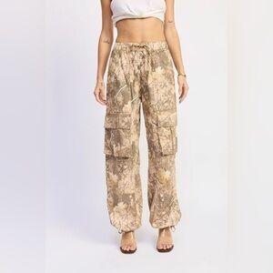 Backcountry Camo Cargo Pants NWT